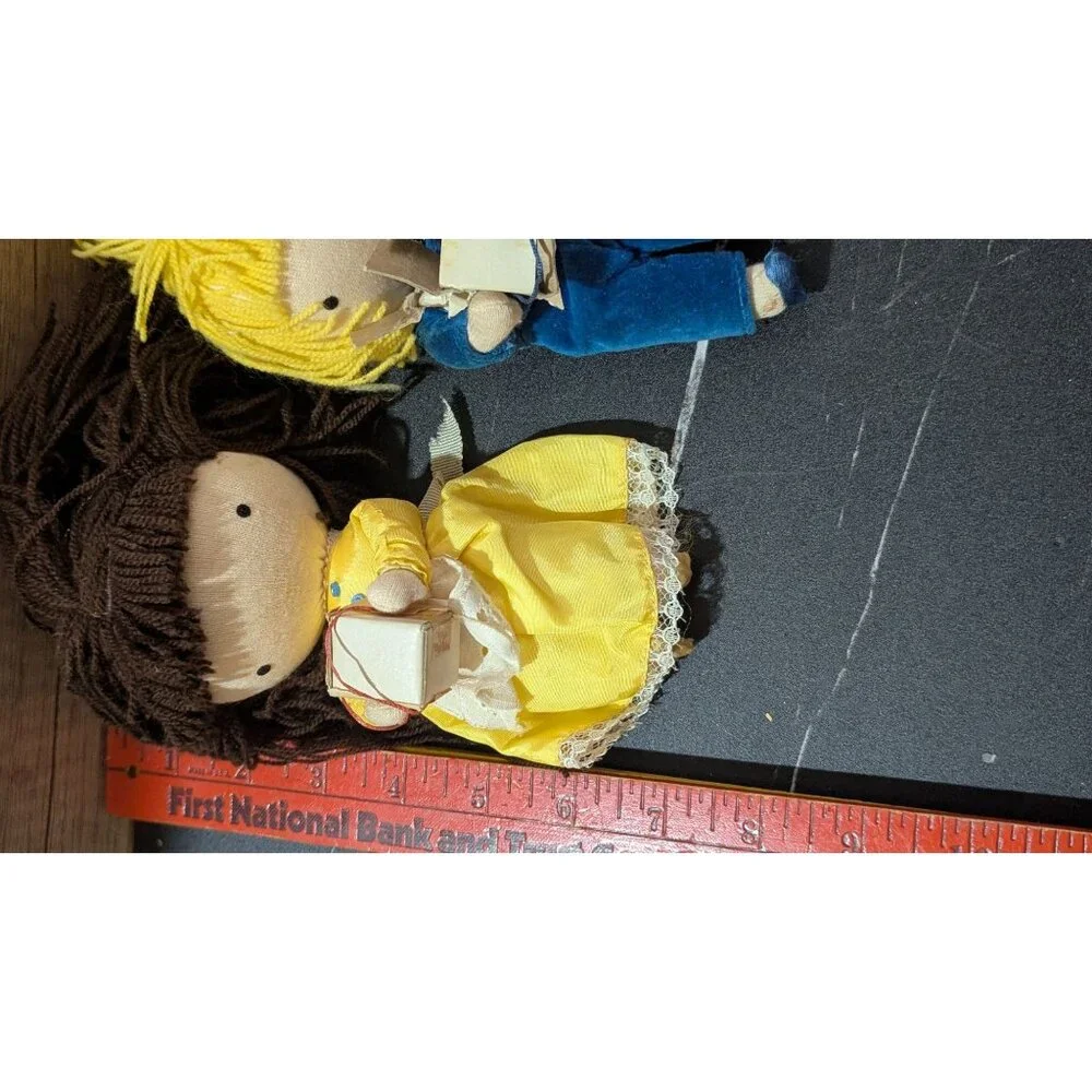 Joan Walsh Anglund‎ Pocket Dolls Boy Girl  Yellow Blue birthday party 7